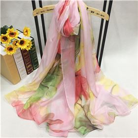 哪里有批發仿真絲絲巾的廠家 哪里有批發仿真絲絲巾的廠家