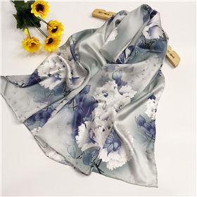 真絲圍巾定制需要多少錢 真絲圍巾定制需要多少錢