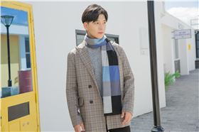 圍巾如何搭配衣服 圍巾如何搭配衣服