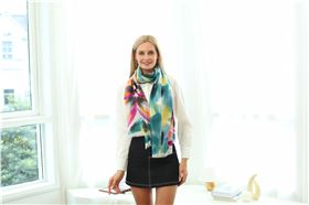 真絲圍巾多大尺寸合適呢——真絲圍巾，真絲絲巾，圍巾定制