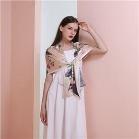 圍巾款式圖片——真絲圍巾、真絲絲巾。圍巾定制
