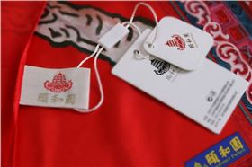 寧波哪里有買真絲絲巾的 寧波哪里有買真絲絲巾的