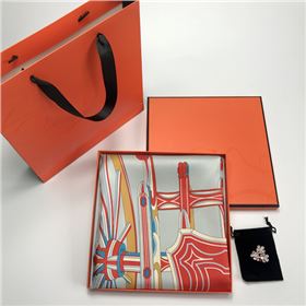 什么東西可以定制成圍巾絲巾——真絲圍巾、真絲絲巾、圍巾定制